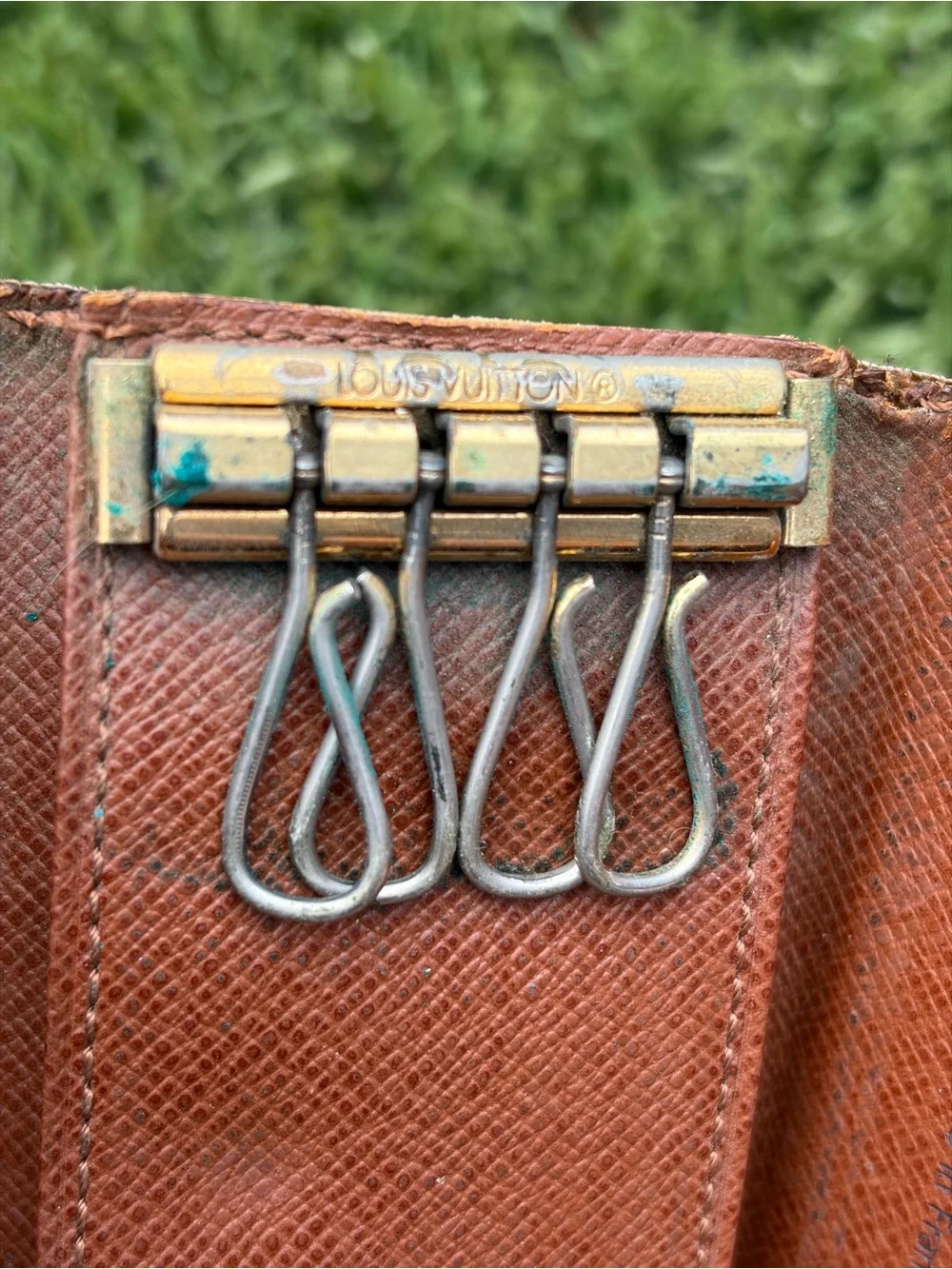 Louis Vuitton Monogram KeyCase 2000 France Datecode Authentic